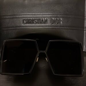 Christian Dior 30 Montaigne SU